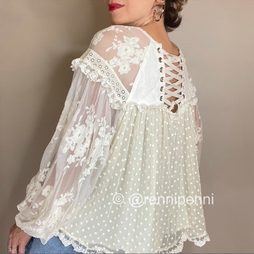 Spell and the Gypsy Cream Ivory Dawn Lace Reversible Lace Up Babydoll Blouse - Picture 2 of 8